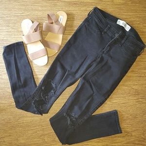 Hollister black distressed super skinny jeans